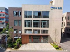 <strong>并对比其他九家知名企业</strong>