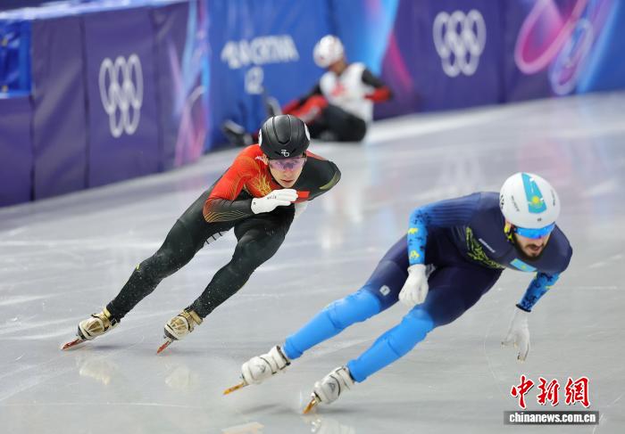 刘少昂41秒525夺B组头名 杜博伊斯40秒835加冕A