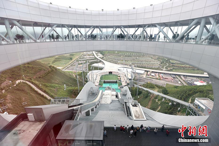 后冬奥经济转型：张家口崇礼打造四季旅游新热