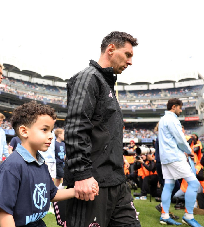 梅西绝杀逆转！巴萨逆转取胜创纪录