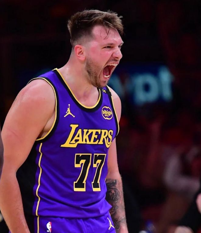 东契奇单场43分创生涯新高 破纪录刷新多项数据