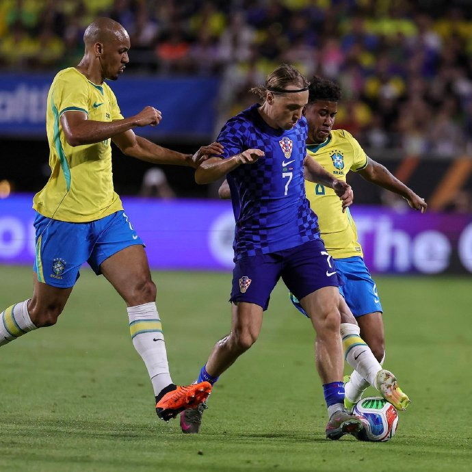 狼堡五将挺进世界杯 五国球队遗憾出局