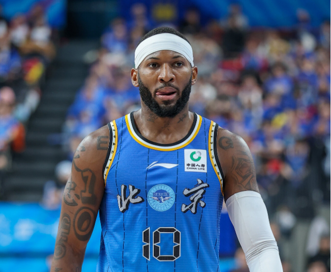 北京队22-0逆转同曦双杀锁定季后赛