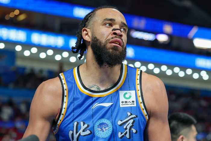 北京队22-0逆转同曦双杀锁定季后赛