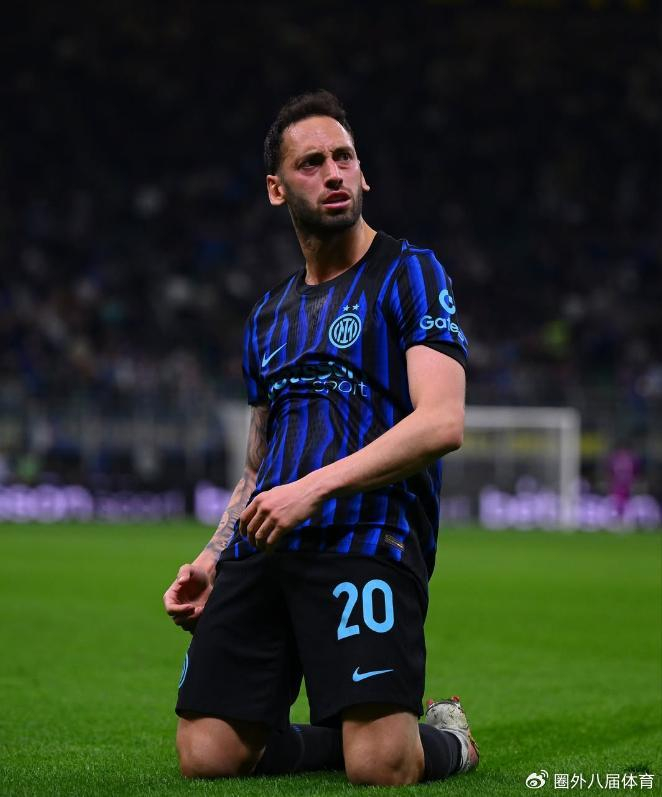 国际米兰逆转科莫挺进意大利杯决赛 冲击双冠王